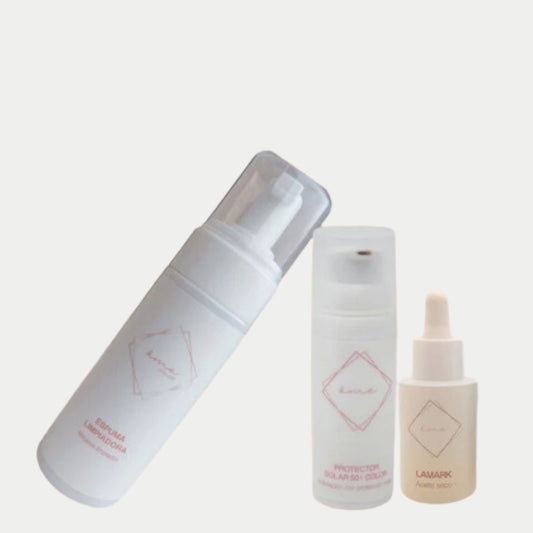 Te enamorará ¡Simplifica tu rutina y disfruta!
3 productos para conseguir los mejores resultados.
Limpia, ilumina, hidrata, nutre y protege tu piel